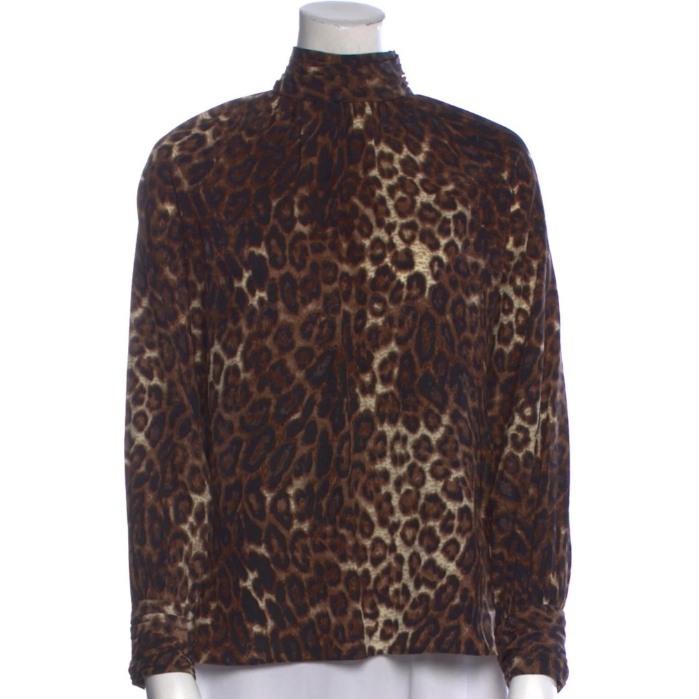 Nili Lotan 100% silk animal print blouse
